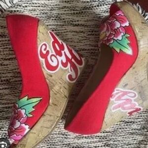 (NOT SELLING) searching for these Ed hardy wedges size us 9 or 10